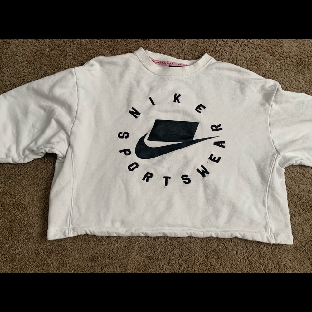 Nike cropped crew neck